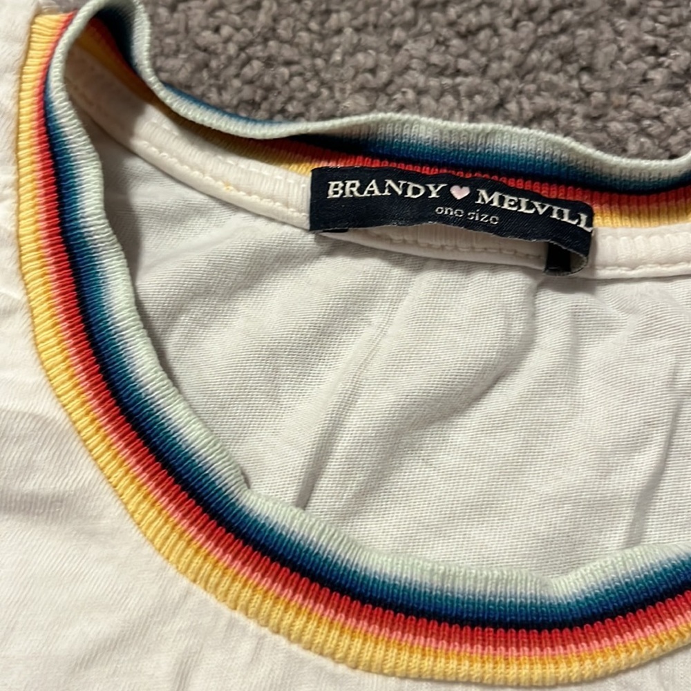 Brandy Melville rainbow collar T-shirt - Picture 3 of 4
